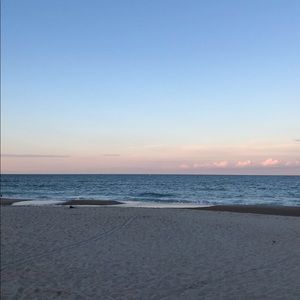 Meet your Posher, Eve